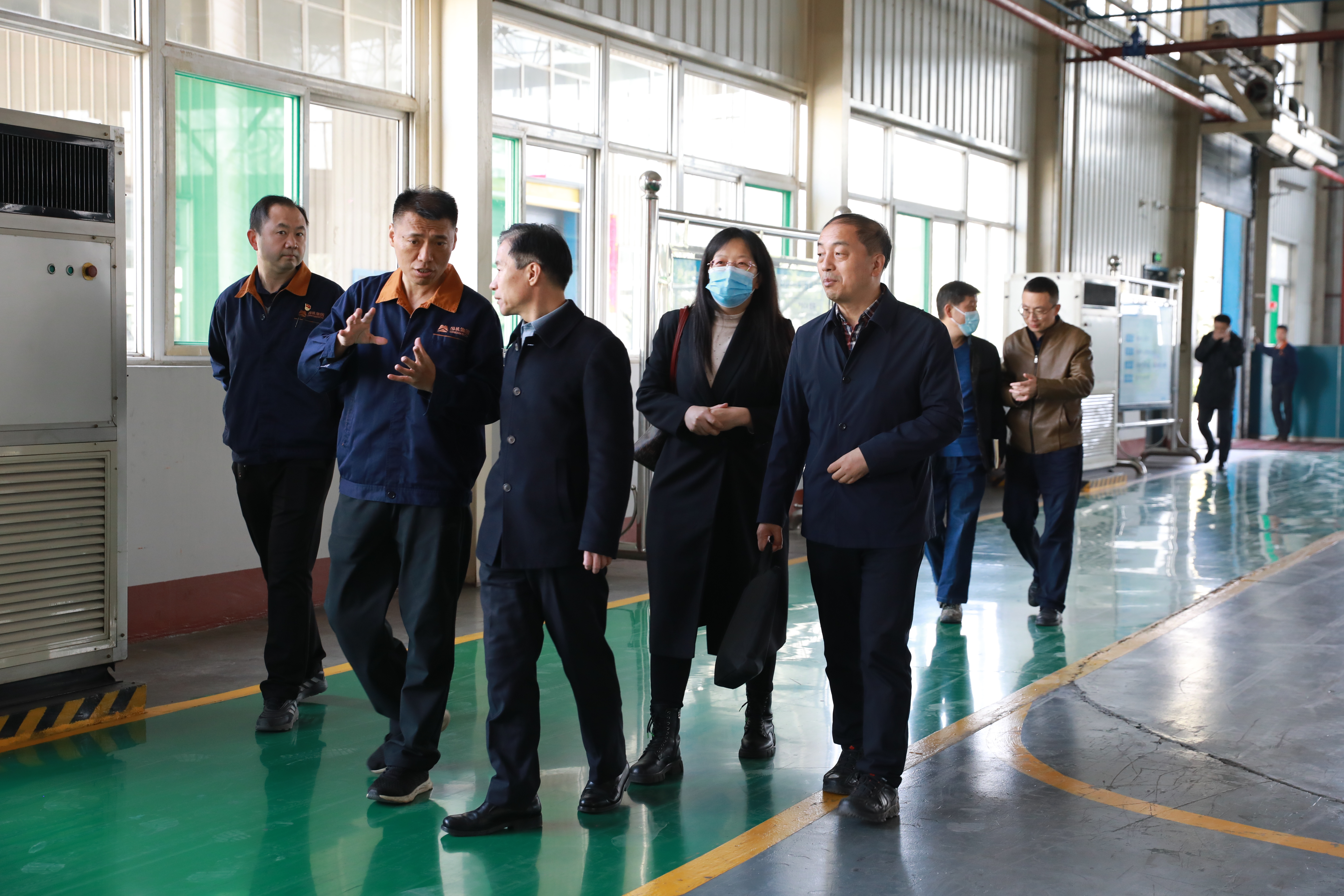 參觀車(chē)間現(xiàn)場(chǎng).JPG